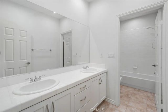 24905 Ironwood, Valencia, CA 91355