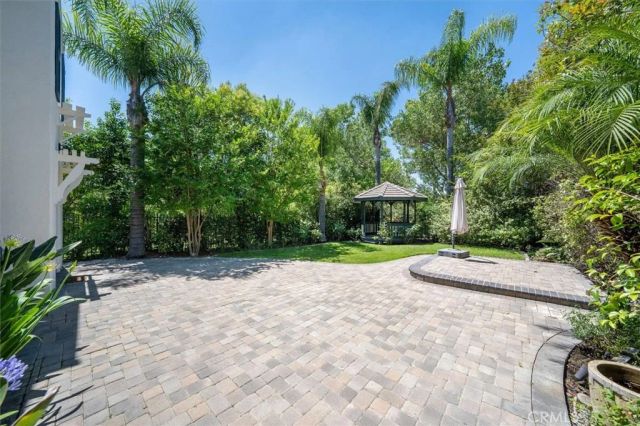 24905 Ironwood, Valencia, CA 91355