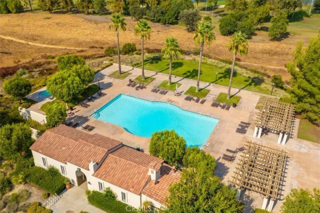 24905 Ironwood, Valencia, CA 91355