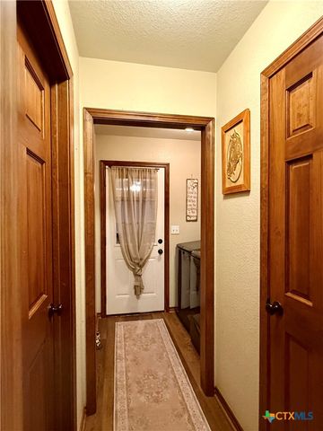 370 County Road 4126, Lampasas, TX 76550