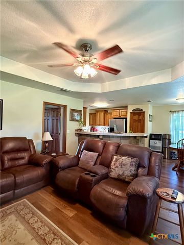 370 County Road 4126, Lampasas, TX 76550