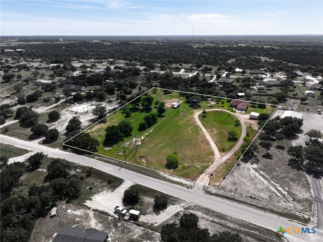 370 County Road 4126, Lampasas, TX 76550