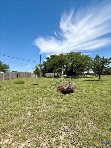 370 County Road 4126, Lampasas, TX 76550