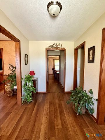 370 County Road 4126, Lampasas, TX 76550