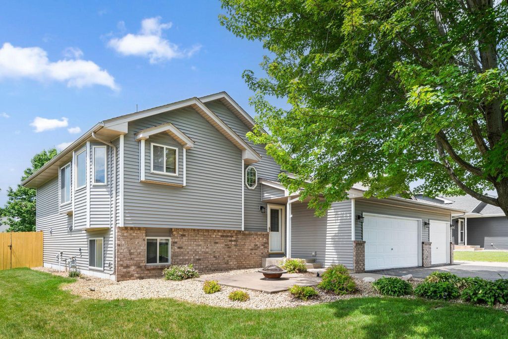 14440 Quicksilver Street NW, Ramsey, MN 55303