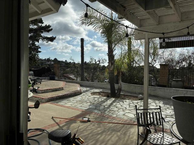 5228 MandarinDr, Oceanside, CA 92056