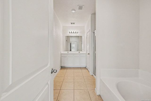 247 Azalea Way, New Braunfels, TX 78132