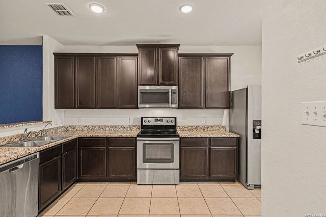 247 Azalea Way, New Braunfels, TX 78132