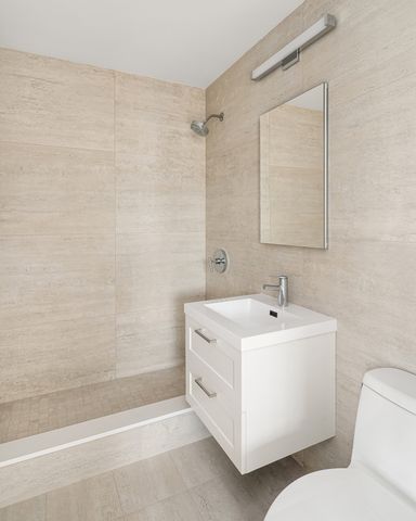 555 Main St Apt 805, New York City, NY 10044