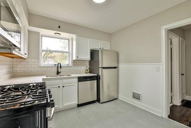 6402 Mayflower Avenue, Cincinnati, OH 45237