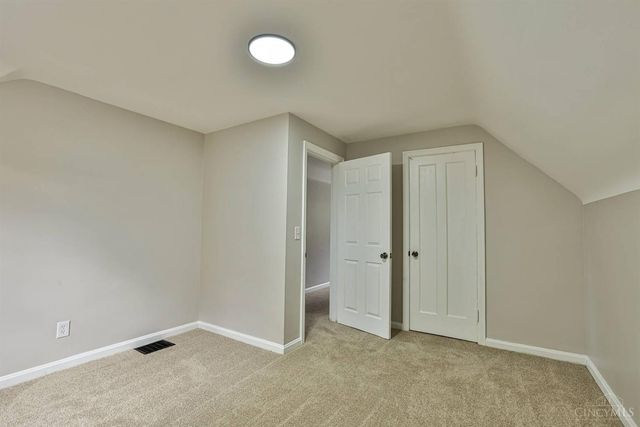 6402 Mayflower Avenue, Cincinnati, OH 45237