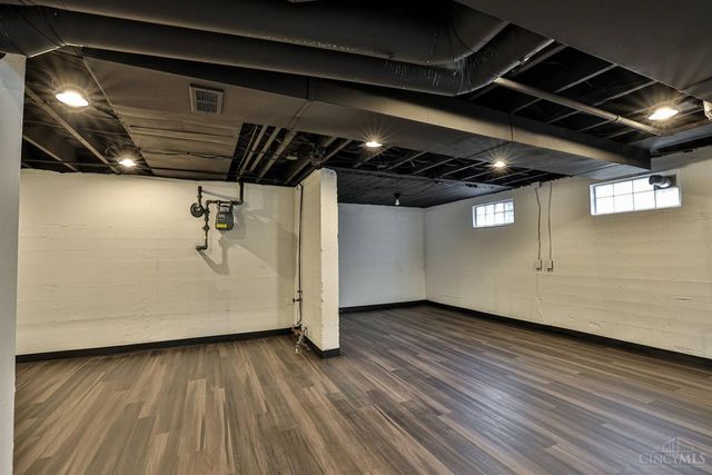 6402 Mayflower Avenue, Cincinnati, OH 45237