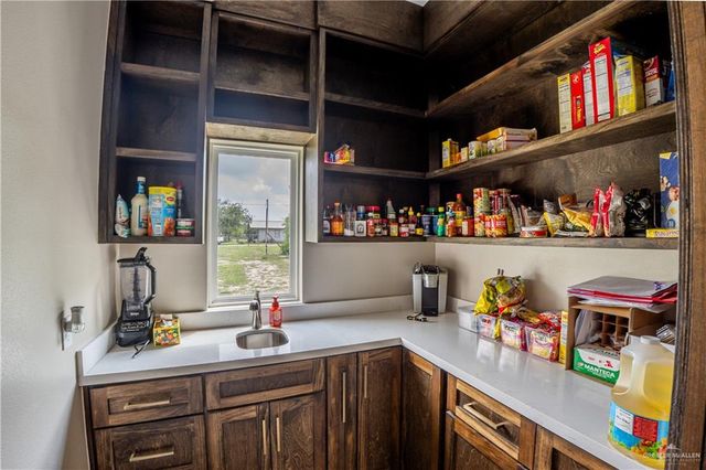 368 Calle San Mateo, San Benito, TX 78586