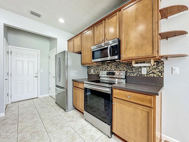 4221 CLYBOURNE Lane, Jacksonville, FL 32216