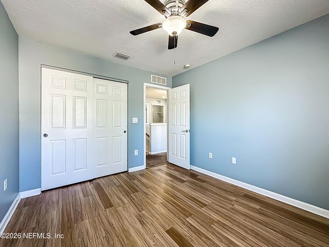 4221 CLYBOURNE Lane, Jacksonville, FL 32216