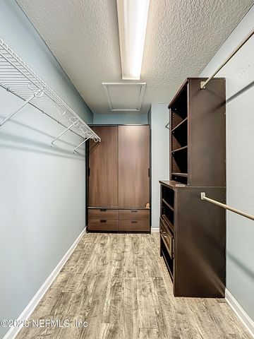 4221 CLYBOURNE Lane, Jacksonville, FL 32216