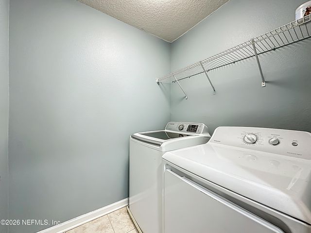 4221 CLYBOURNE Lane, Jacksonville, FL 32216