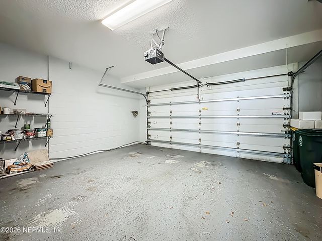 4221 CLYBOURNE Lane, Jacksonville, FL 32216