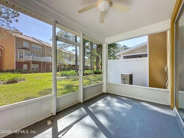 4221 CLYBOURNE Lane, Jacksonville, FL 32216