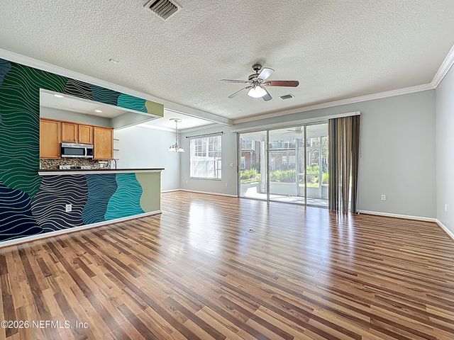 4221 CLYBOURNE Lane, Jacksonville, FL 32216