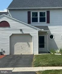 4713-A CHARLES RD, Mechanicsburg, PA 17050