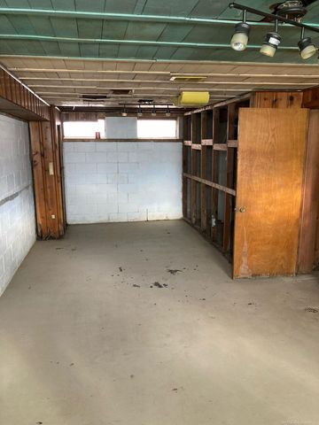 19392 Pelkey Street, Detroit, MI 48205