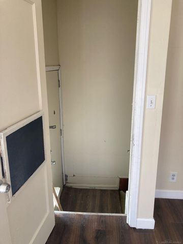 19392 Pelkey Street, Detroit, MI 48205