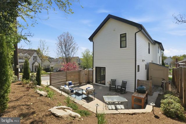 401 N EDGEWOOD ST, Arlington, VA 22201