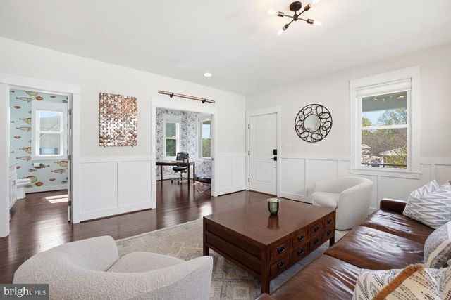 401 N EDGEWOOD ST, Arlington, VA 22201