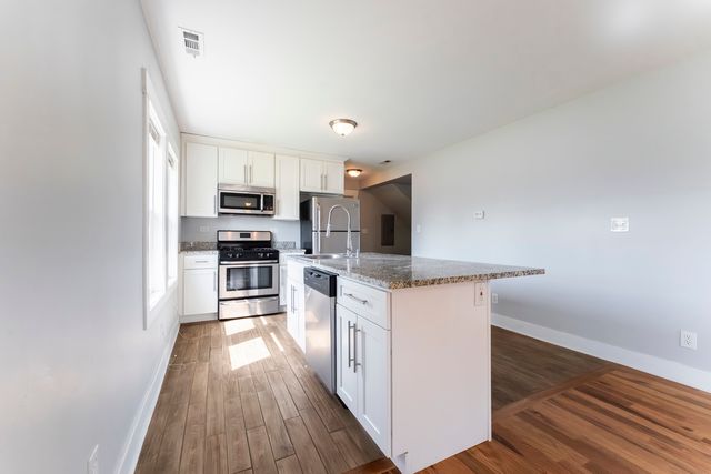 1448 Hervey Avenue, North Chicago, IL 60064