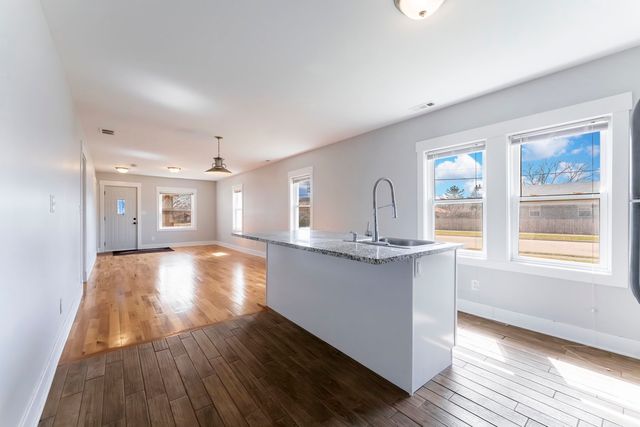 1448 Hervey Avenue, North Chicago, IL 60064