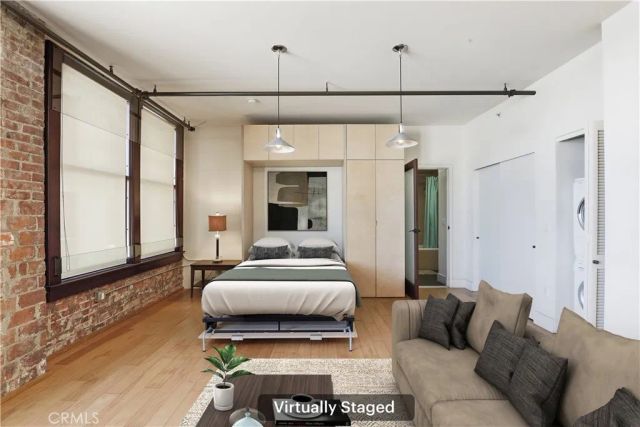 460 S Spring 1008, Los Angeles, CA 90013