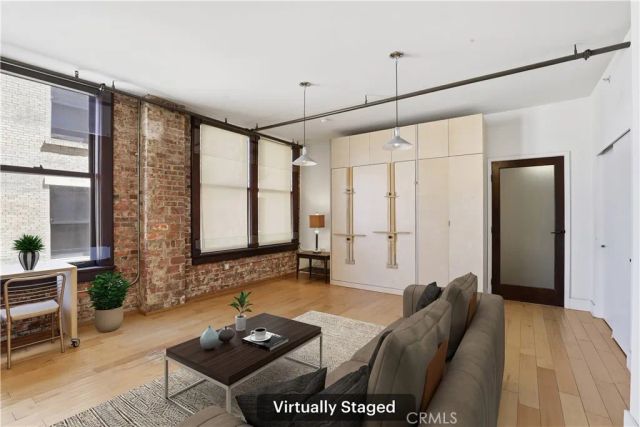 460 S Spring 1008, Los Angeles, CA 90013
