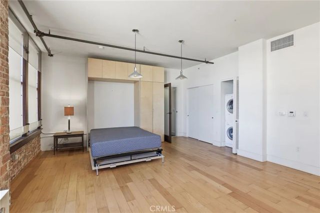 460 S Spring 1008, Los Angeles, CA 90013