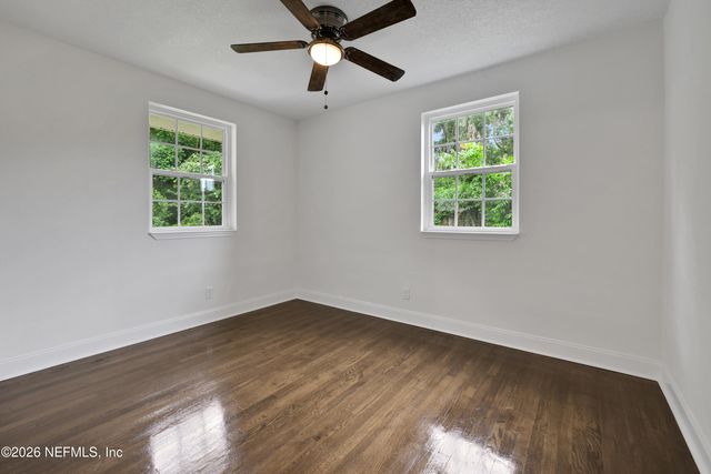 5541 MILMAR Drive N, Jacksonville, FL 32207