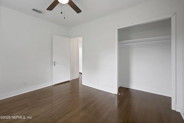5541 MILMAR Drive N, Jacksonville, FL 32207