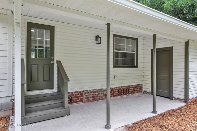 5541 MILMAR Drive N, Jacksonville, FL 32207