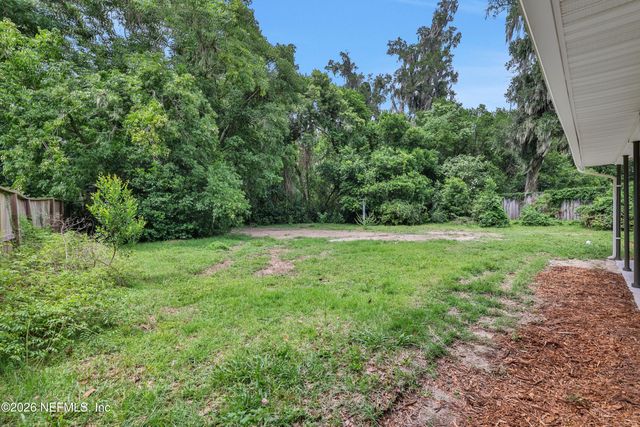 5541 MILMAR Drive N, Jacksonville, FL 32207