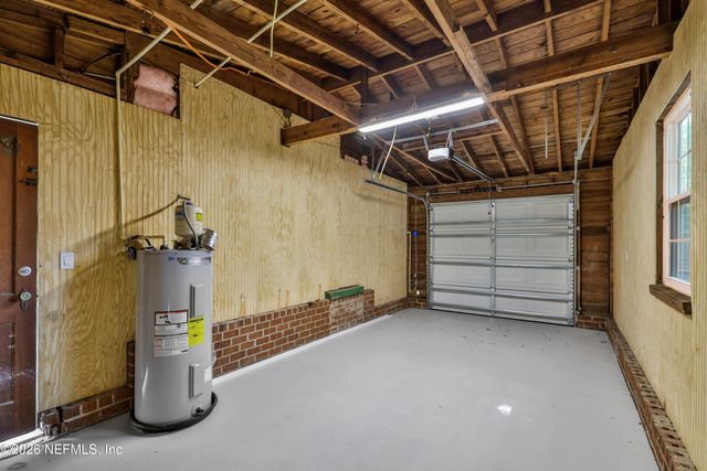 5541 MILMAR Drive N, Jacksonville, FL 32207