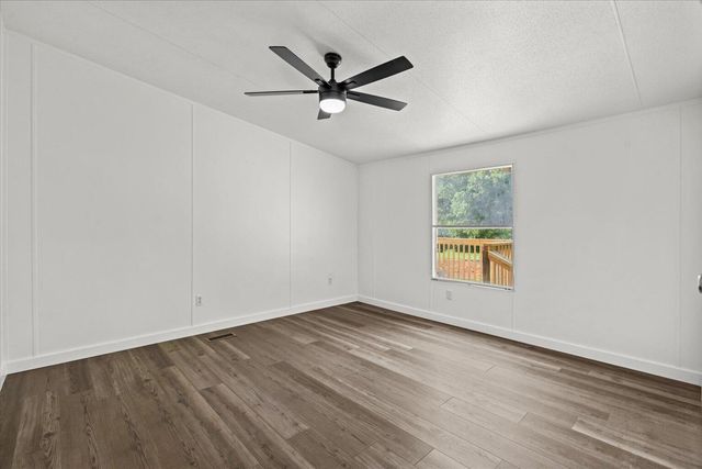 211 Patricia Avenue, Chatsworth, GA 30705