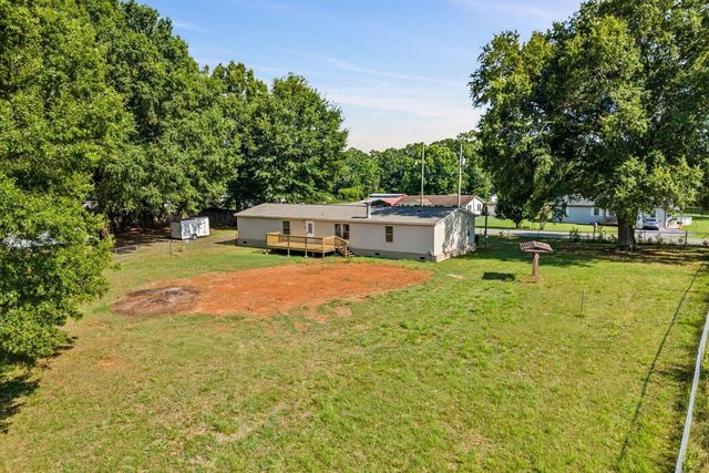 211 Patricia Avenue, Chatsworth, GA 30705