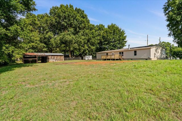 211 Patricia Avenue, Chatsworth, GA 30705