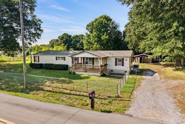 211 Patricia Avenue, Chatsworth, GA 30705