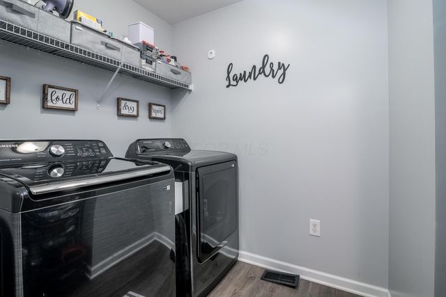 416 Fox Drive, Johnstown, OH 43031