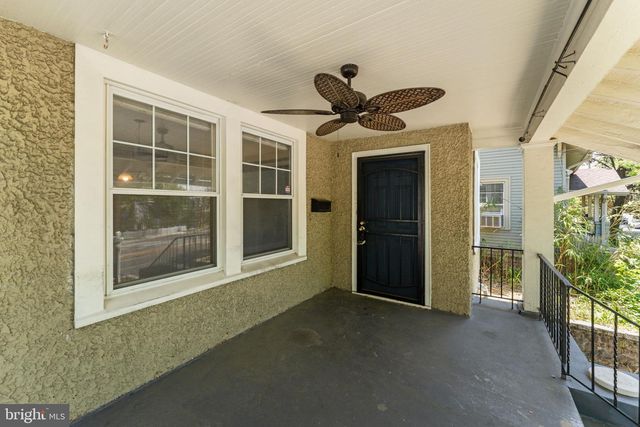 2405 RHODE ISLAND AVE NE, Washington, DC 20018