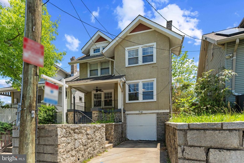 2405 RHODE ISLAND AVE NE, Washington, DC 20018