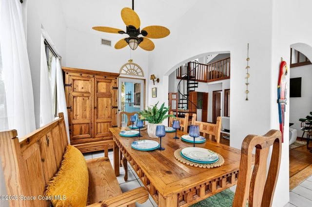 51 Vip Island B, Grant, FL 32949