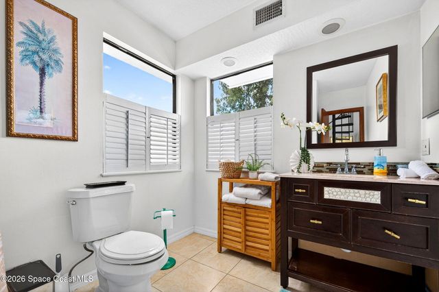 51 Vip Island B, Grant, FL 32949