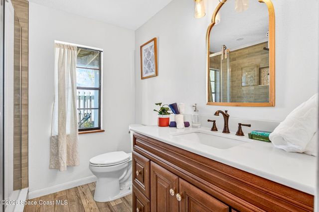 51 Vip Island B, Grant, FL 32949