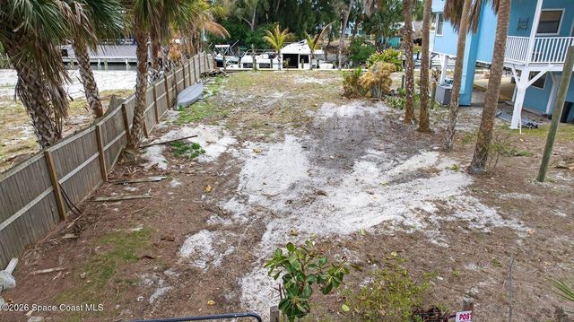 51 Vip Island B, Grant, FL 32949